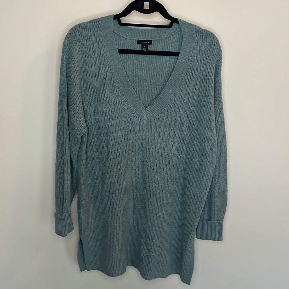 Soft Blue V Neck Sweater 🩵